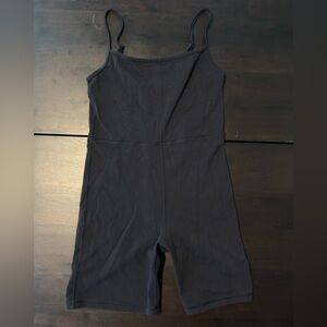 Aritzia Wilfred Free Freestyle 7" Romper (Size M)